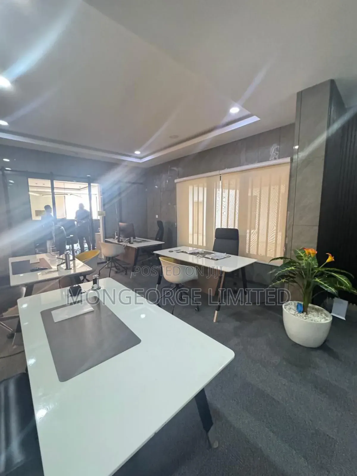 5 Bedroom Semi Detached for Office Space