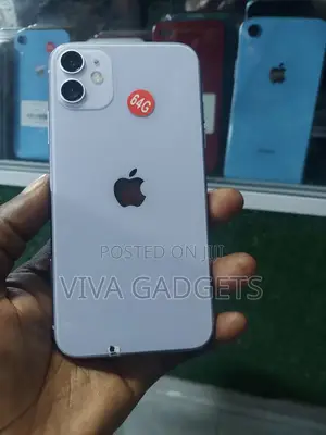 Apple iPhone 11 64 GB Purple