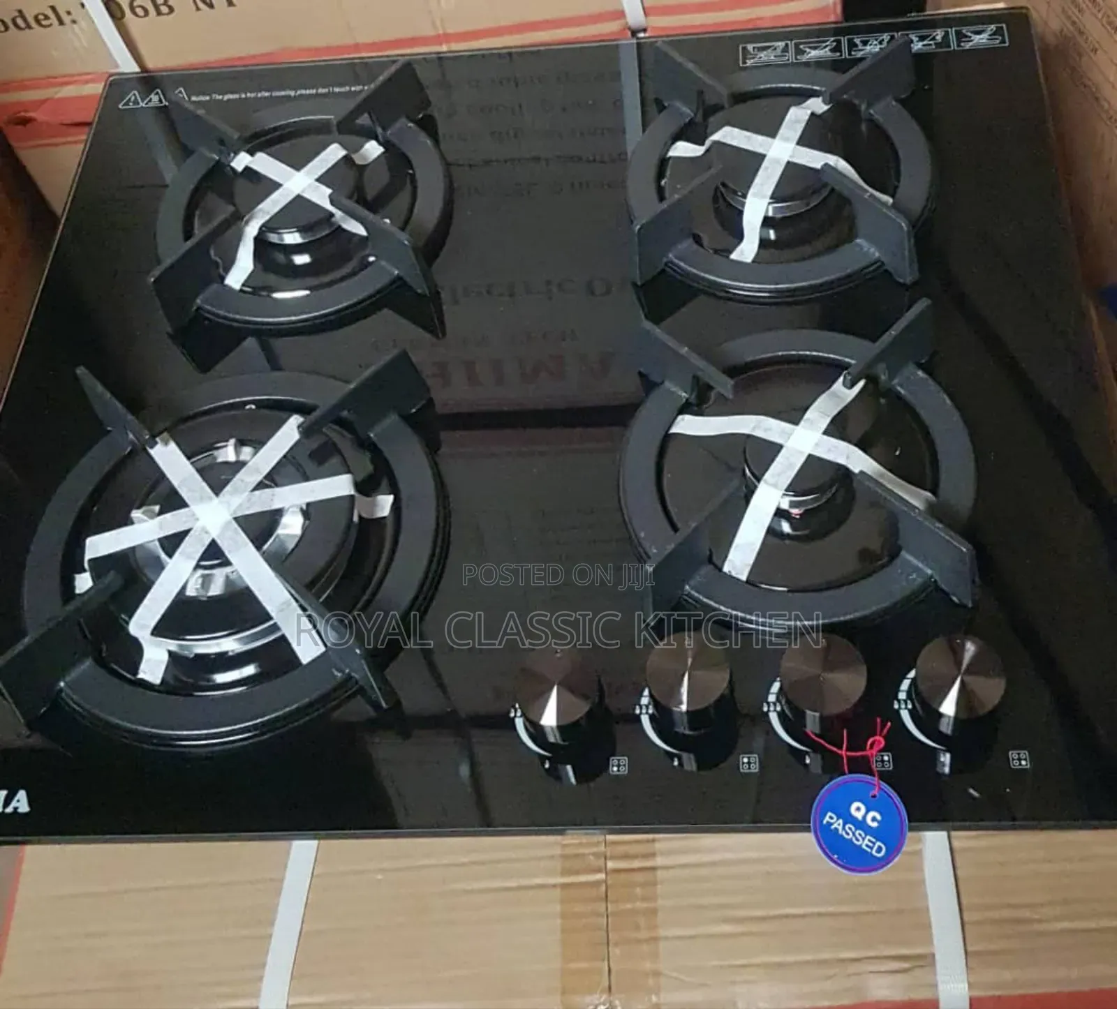 Built in 4 Burner Glass