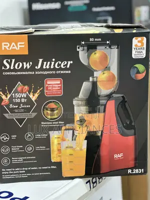 Raf Squeezecore 150w Slow Fruit Juicer and Extractor R.2831.