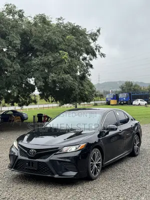 Toyota Camry 2018 Black