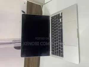 Laptop Apple MacBook Pro 2020 M1 8GB Apple M1 Pro SSD 256GB