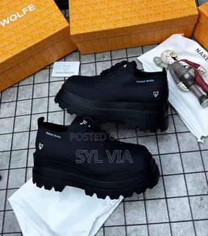 Naked Wolf Shoe