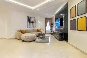 Brand New Aesthetically Pleasing Luxury One Bedroom Apartment