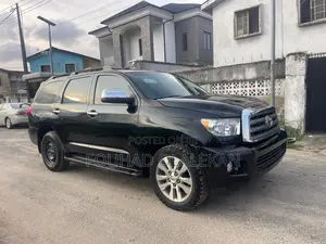 Toyota Sequoia Platinum 4dr SUV 4WD (5.7L 8cyl 6A) 2010 Black