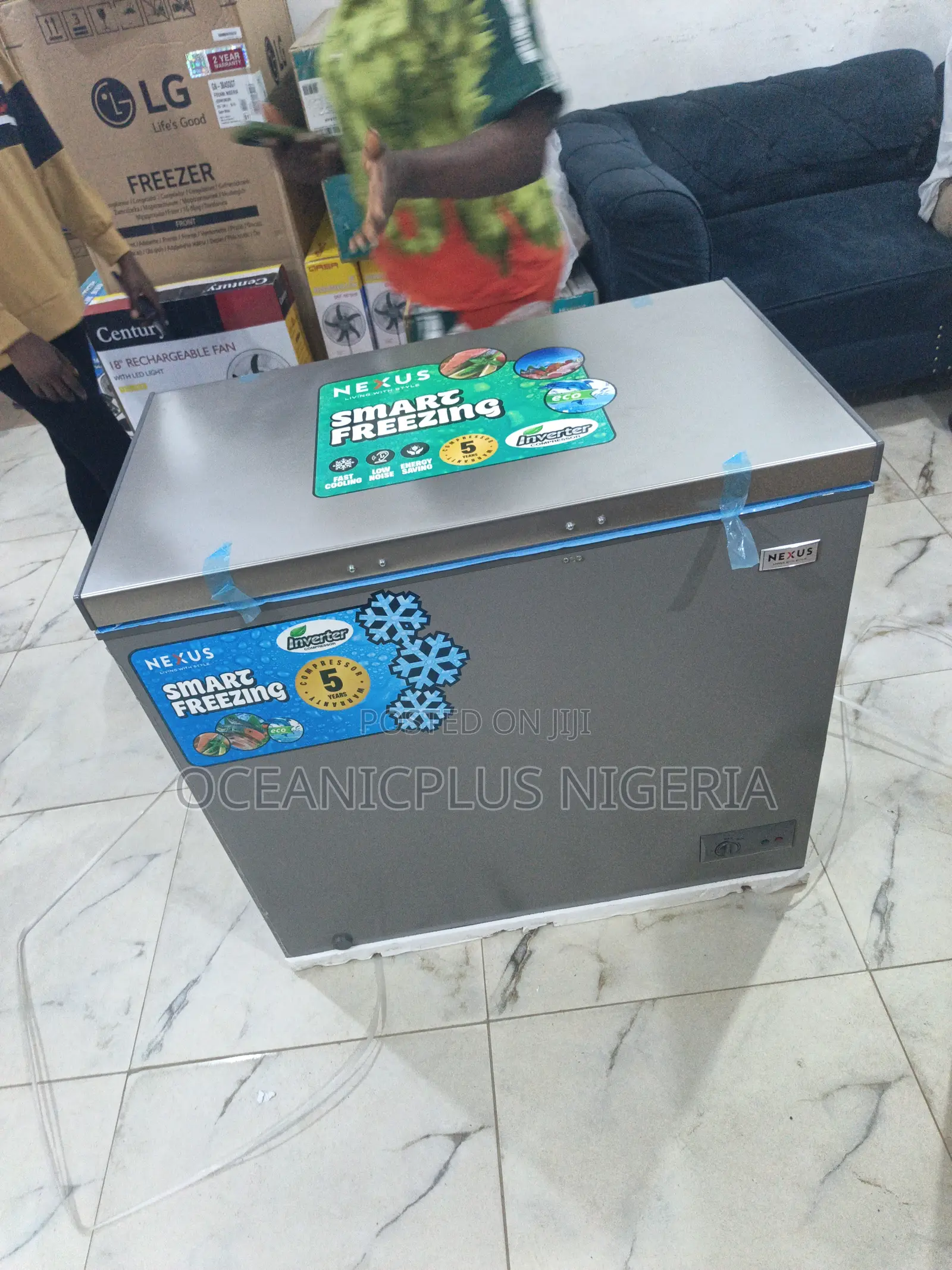 Versatile Nexus Nx-265 Chest Freezer.
