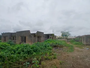 4bdrm Bungalow In Odo-ona Kekere, Ibadan For Sale