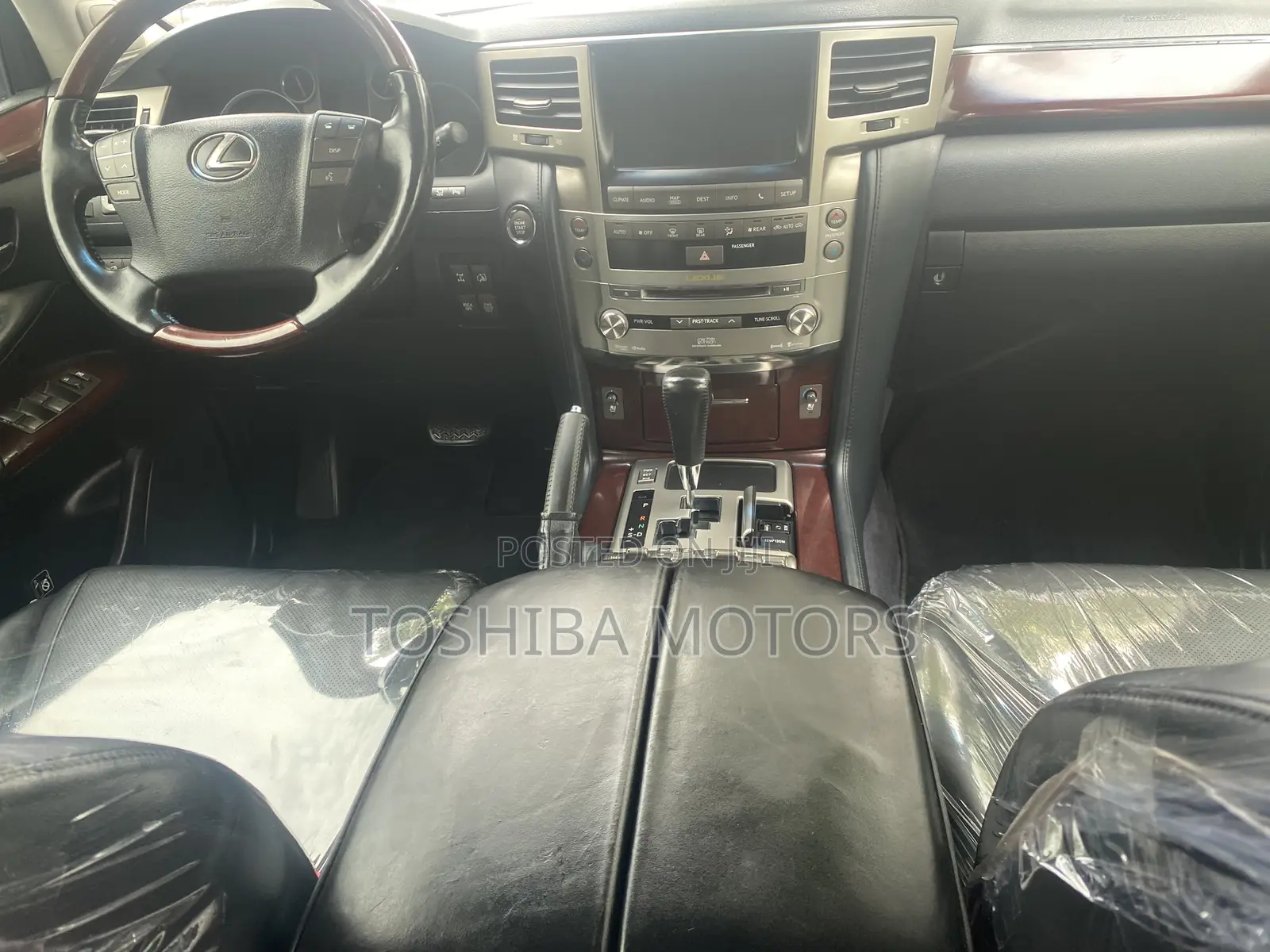 Lexus LX 570 AWD 2017 Gray