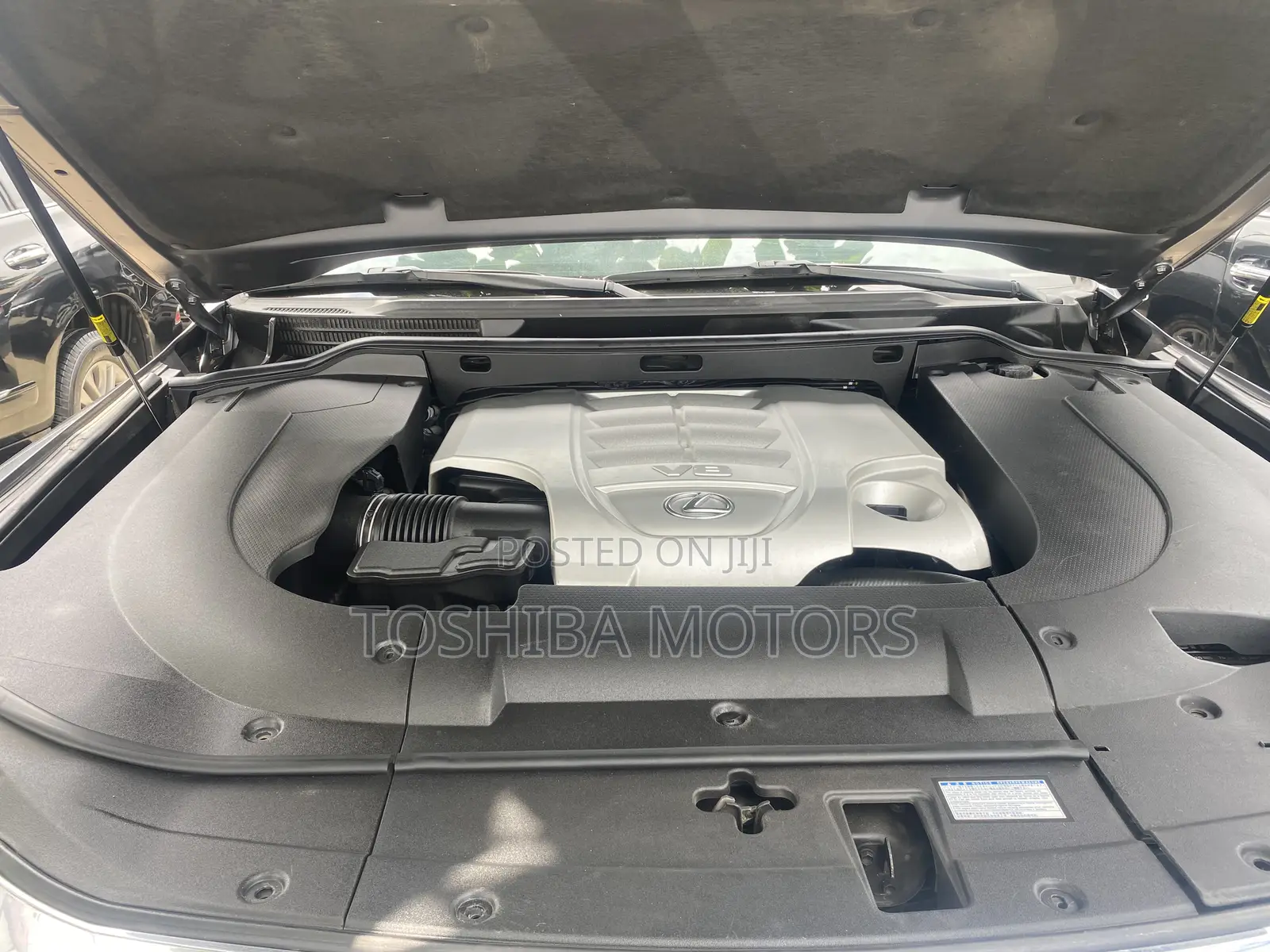 Lexus LX 570 AWD 2017 Gray