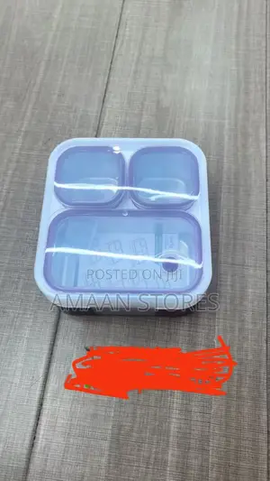 3-Compartment Lunch Box – Leakproof Food Storage Container