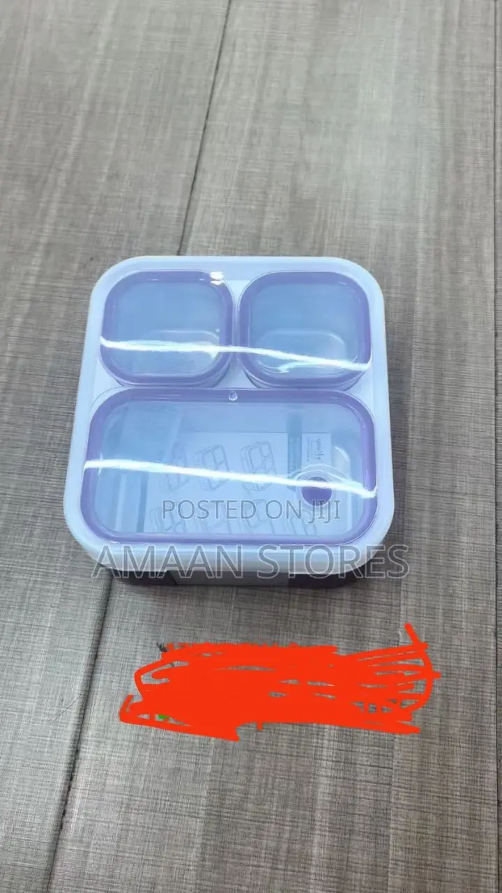 3-Compartment Lunch Box – Leakproof Food Storage Container