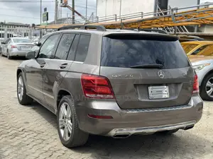 Mercedes-Benz GLK-Class 350 4MATIC 2013 Brown