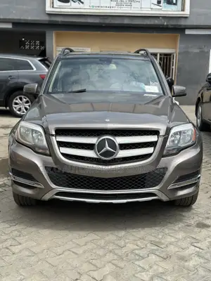 Mercedes-Benz GLK-Class 350 4MATIC 2013 Brown