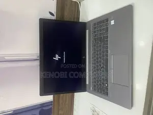 Laptop HP ZBook 15u G5 16GB Intel Core I7 SSD 1T