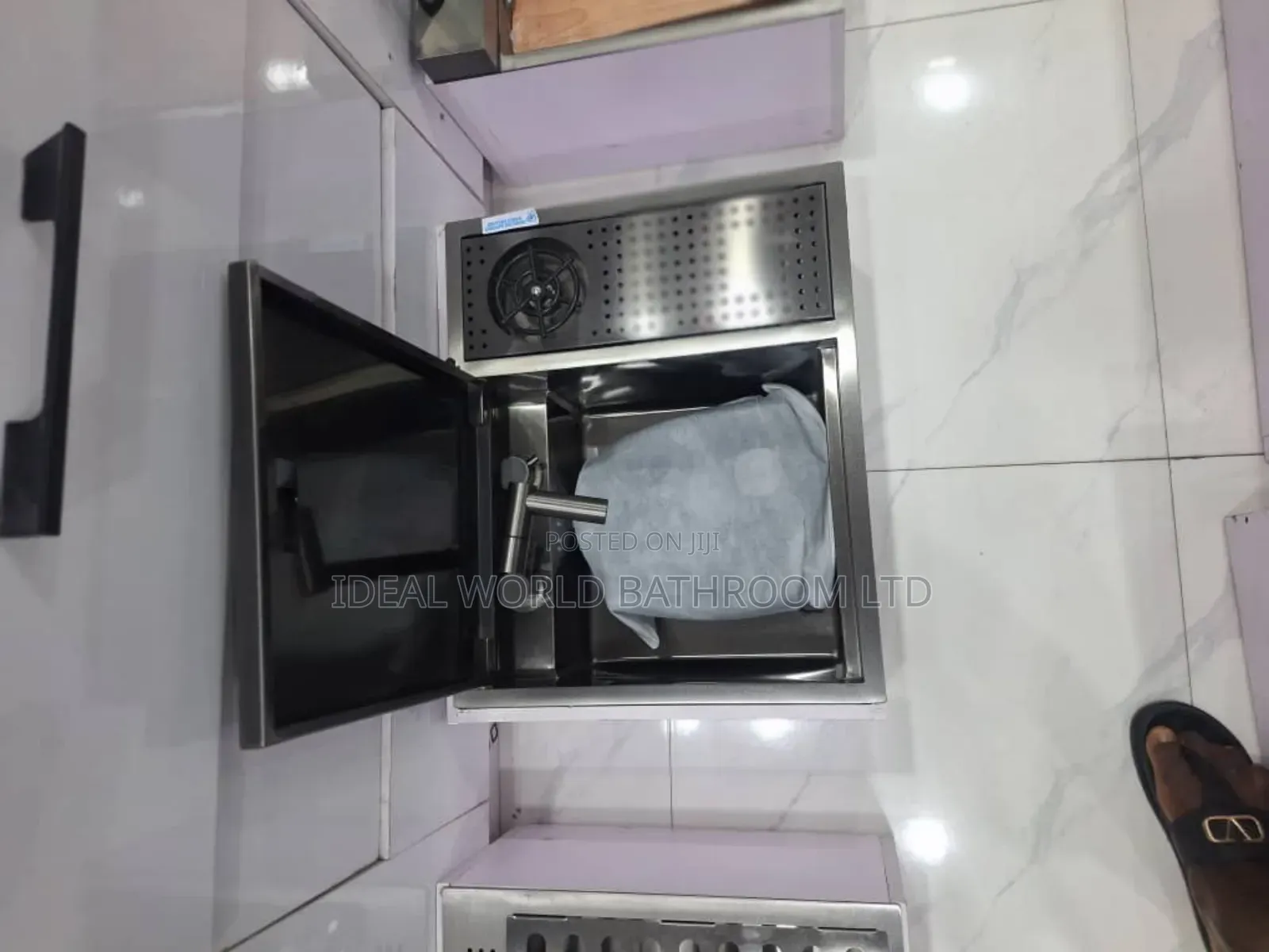 Stainless Kitchen Sink