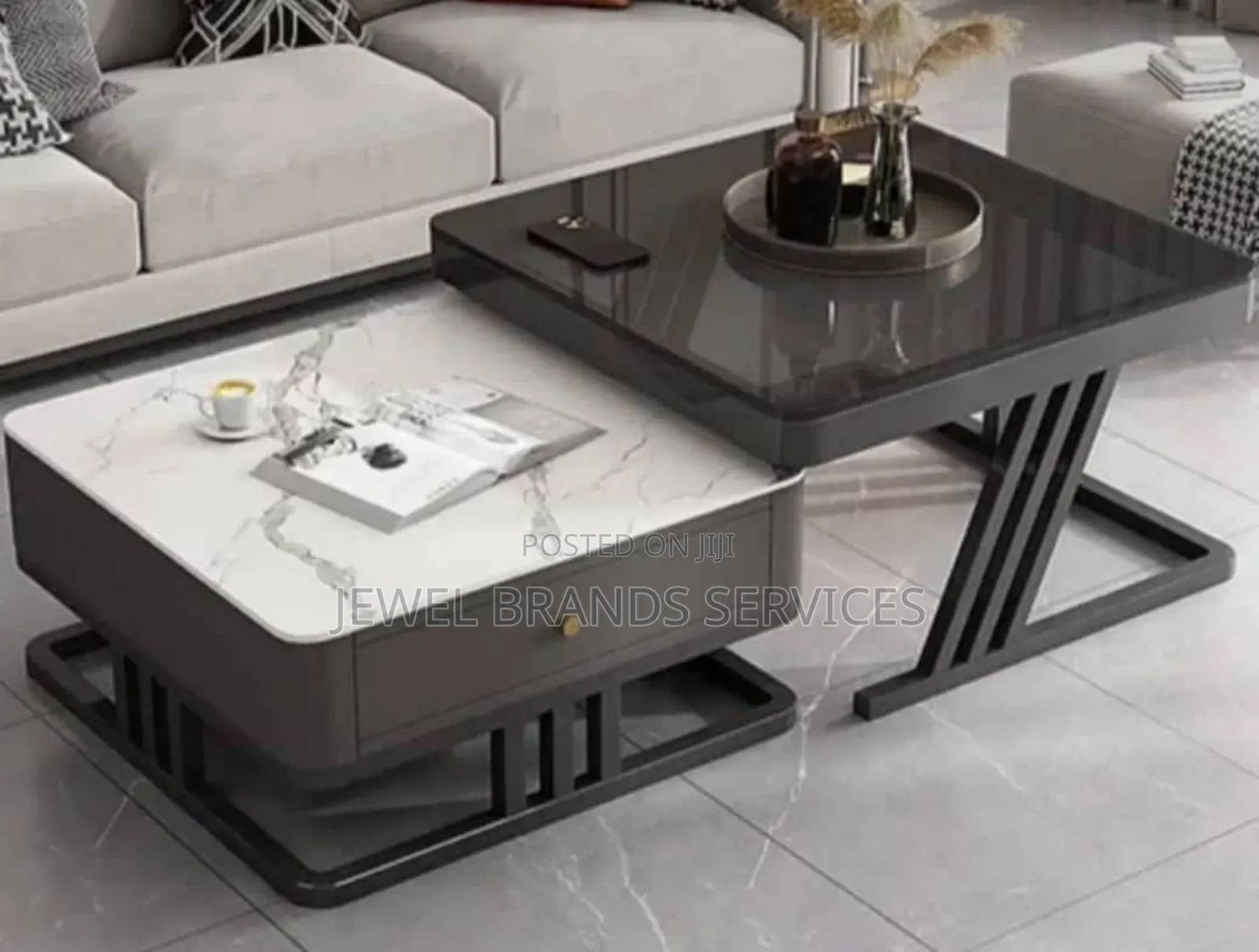 Adjustable Center Table