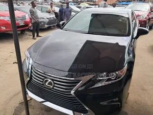 Lexus ES 2016 Black