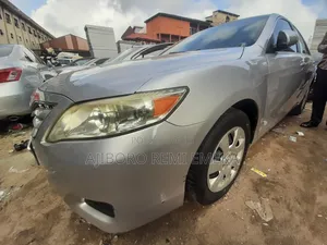 Toyota Camry LE V6 4dr Sedan (3.5L 6cyl 6AM) 2009 Silver