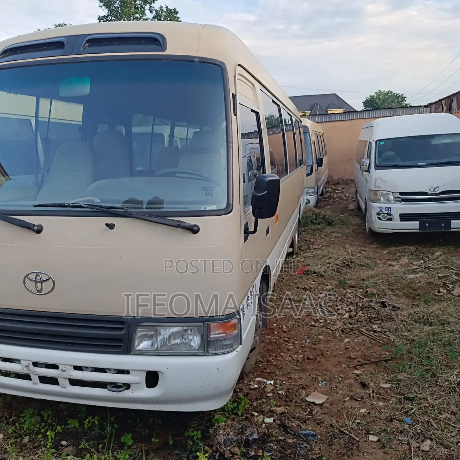 Toyota Coaster 2017 Beige