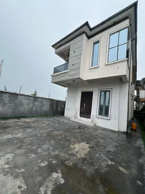 4bdrm Duplex in Ikota for sale