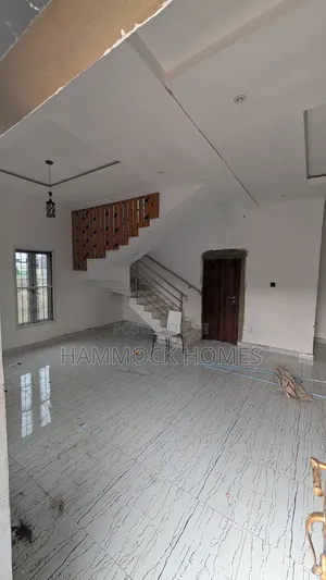 3bdrm Duplex in Kolapo Ishola Gra, Akobo for rent