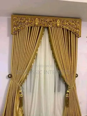 Window Solution With Turkish Curtain and Foreign Boad