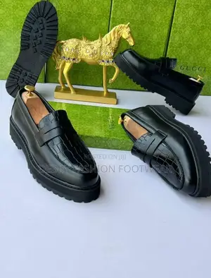 Step Into Style With Our Premium Men's Shoes