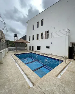 4bdrm Townhouse / Terrace in Maitama for rent