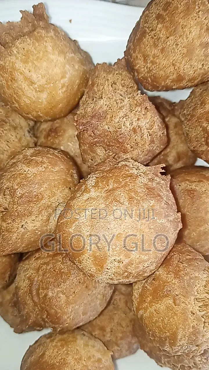 Cakes Meatpie, Small Chops