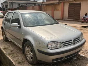 Photo - Volkswagen Golf 2001 Silver