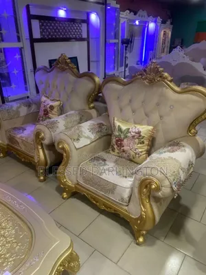Original Quality Standard Royal Chair