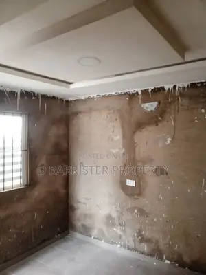 1bdrm Block of Flats in Very Close To, Berger for rent