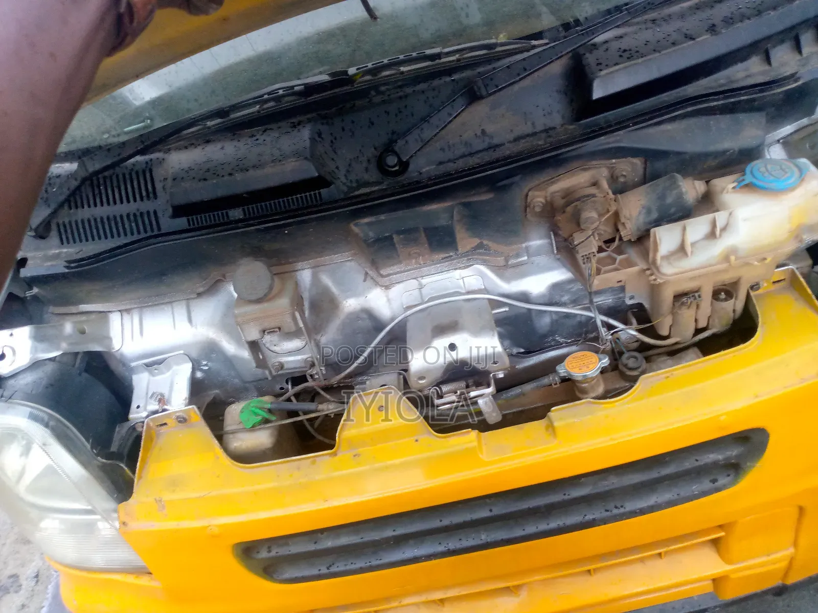 Suzuki Every 2010 Yellow