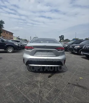 Toyota Corolla 2021 Silver