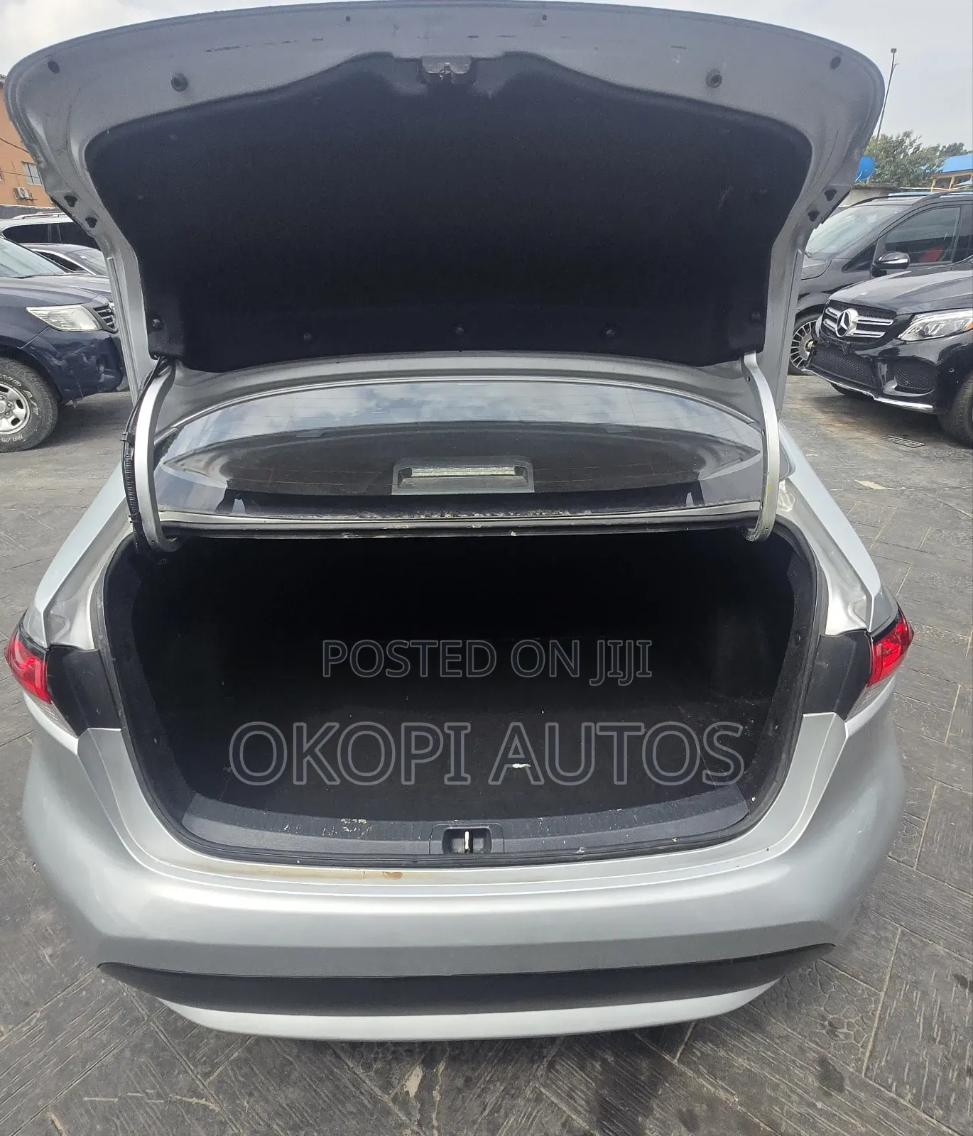 Toyota Corolla 2021 Silver