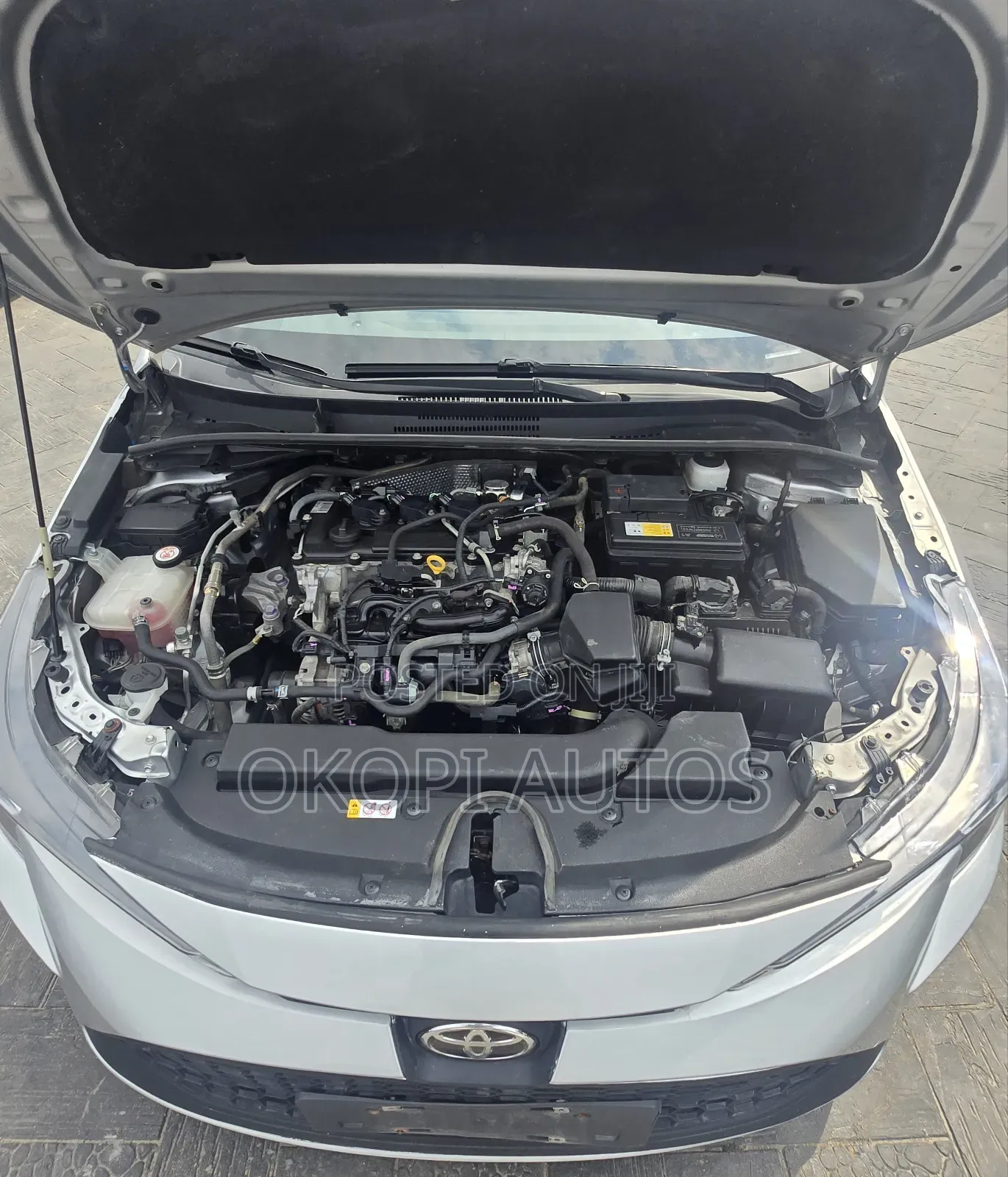 Toyota Corolla 2021 Silver