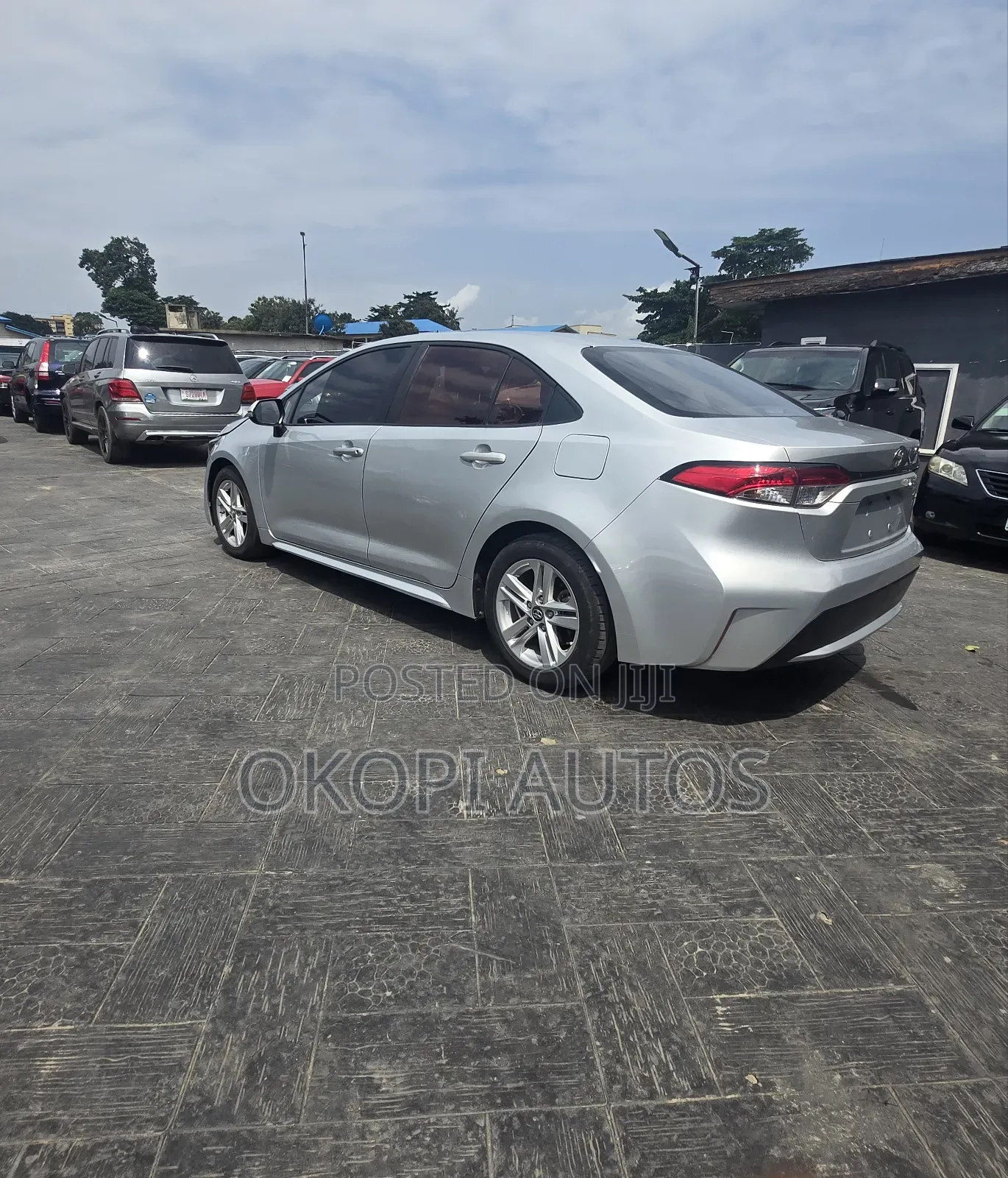 Toyota Corolla 2021 Silver