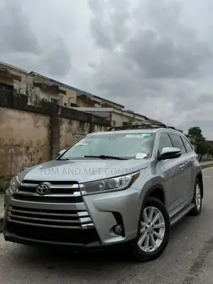 Toyota Highlander Limited Platinum 4x4 V6 (3.5L 6cyl 8A) 2018 Silver