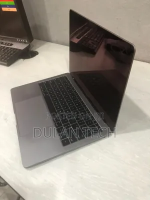 Laptop Apple Macbook 2016- 2017 13 Inches Keyboard