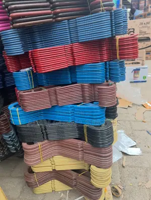 Quality Cloth Hangers. 12pcs