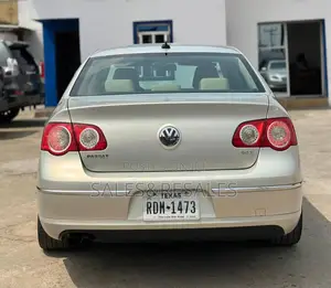 Photo - Volkswagen Passat 1.8 TSI Highline 2010 Silver