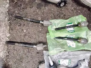 Range Rover Velar Tie Rod End Lr111480