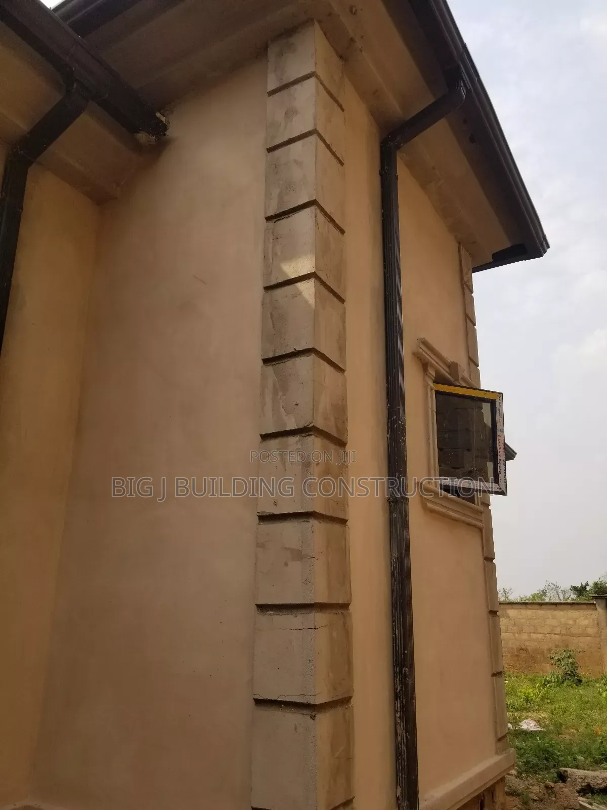 Artwork Pillar Designs