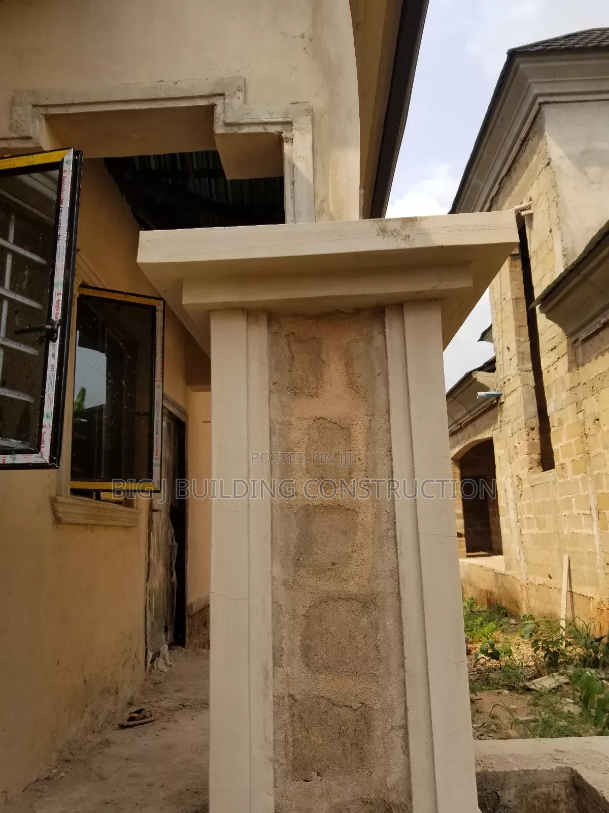 Artwork Pillar Designs