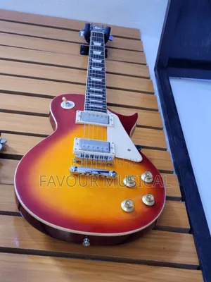 Les Paul-Style Electric Guitar