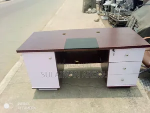 Standard Quality Executive Director Table