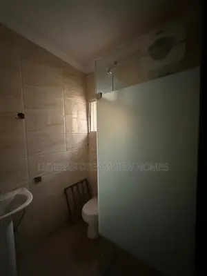 5bdrm Duplex in Guzape for rent