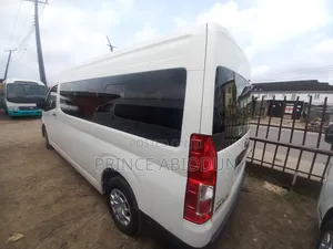 Toyota HiAce 2020 White