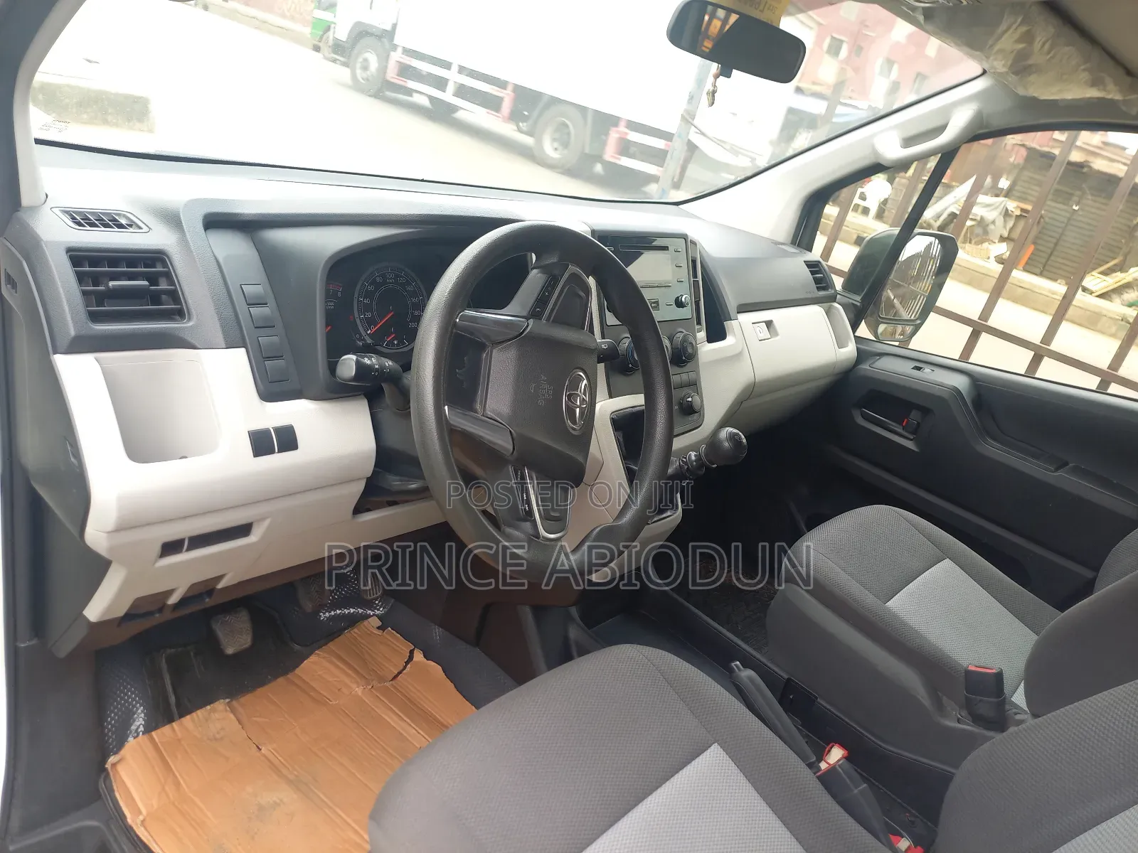 Toyota HiAce 2020 White