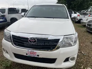Toyota Hilux 2.0 VVT-i SRX 2012 White